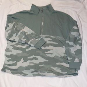 VS Size XL pullover